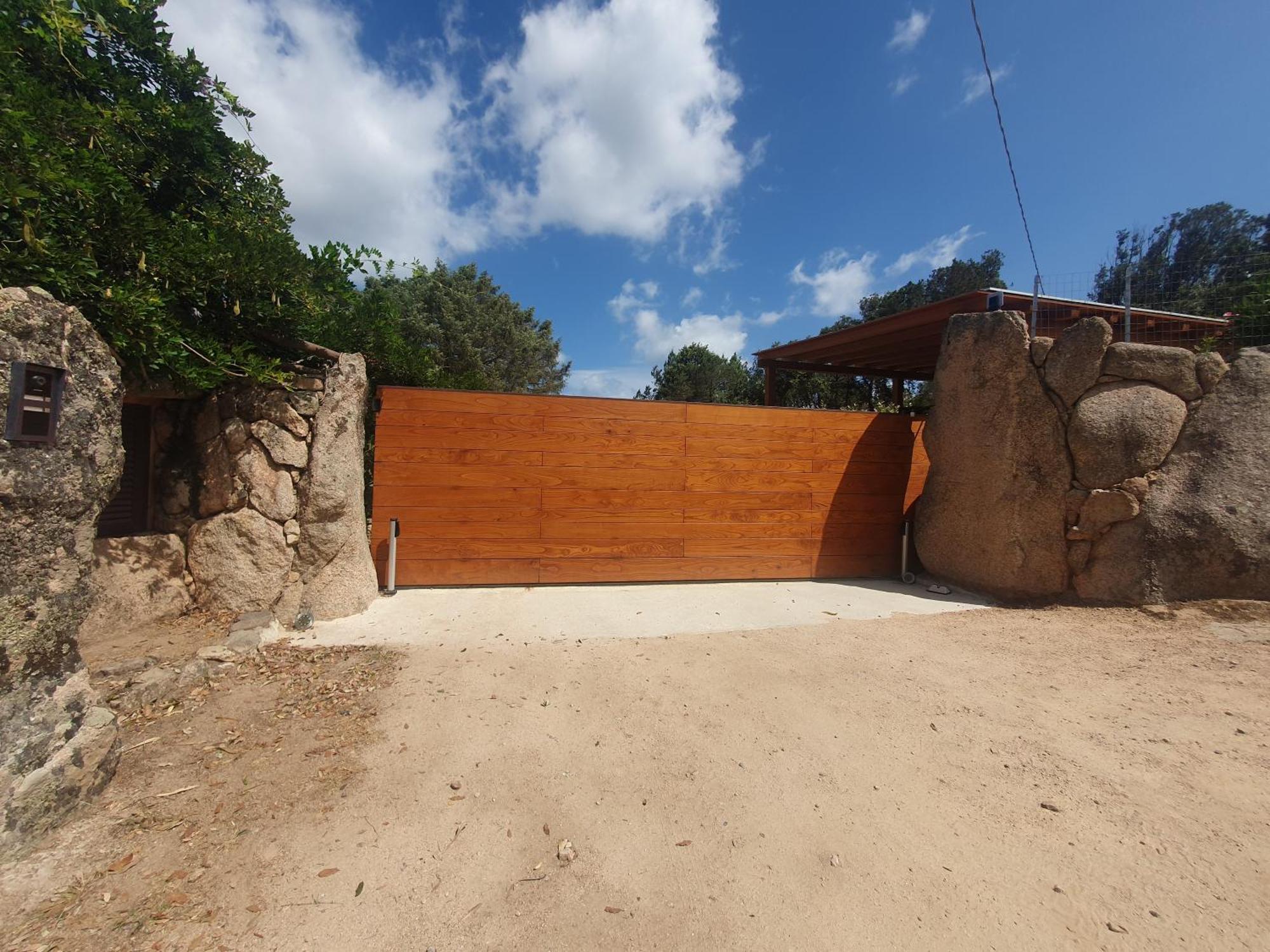 Suite Mirialveda San Pantaleo Exterior foto
